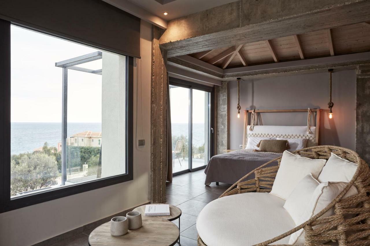 Villa Sea Front Spathíon Zewnętrze zdjęcie