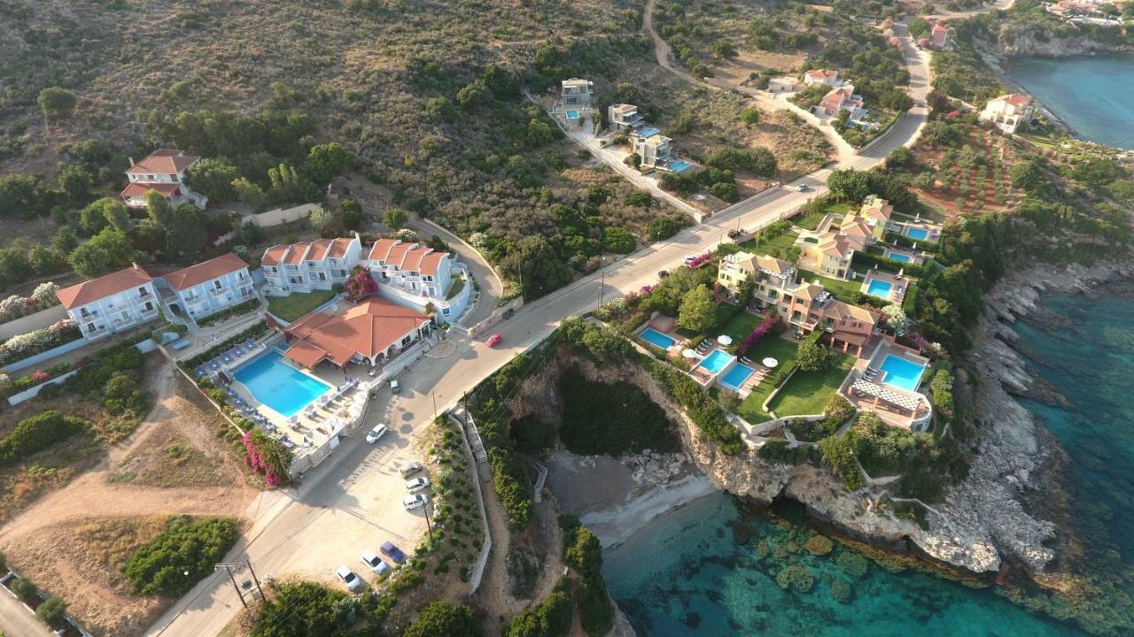 Villa Sea Front Spathíon Zewnętrze zdjęcie